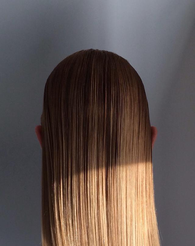 Straight hair good light